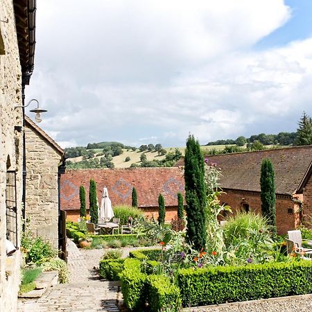 Old Downton Lodge ลุดโลว์ ภายนอก รูปภาพ